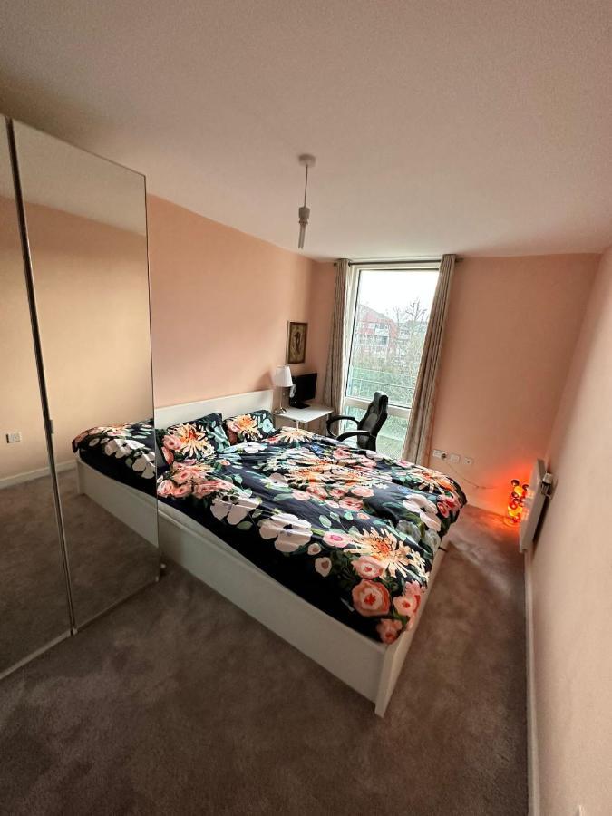Repton House Bed and Breakfast Woodford Buitenkant foto